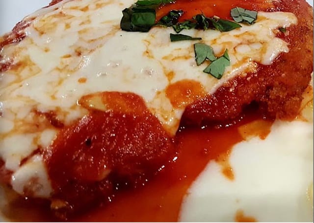Pollo Parmigiana.